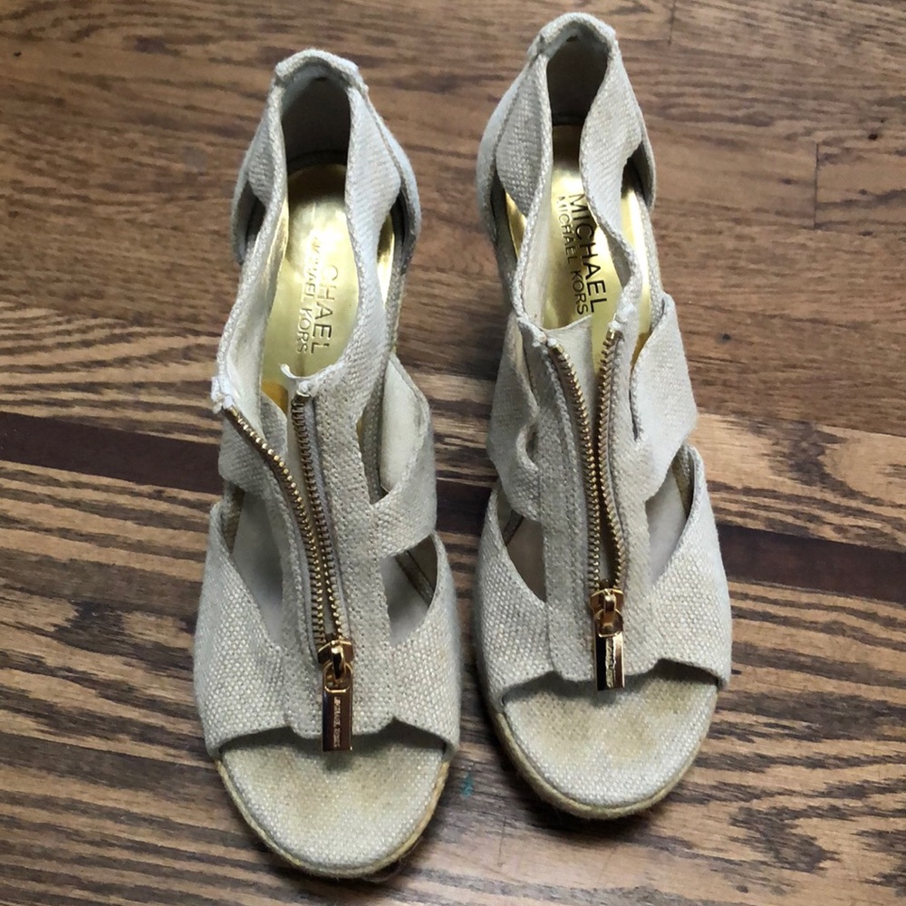 Michael Kors Wedge Beige